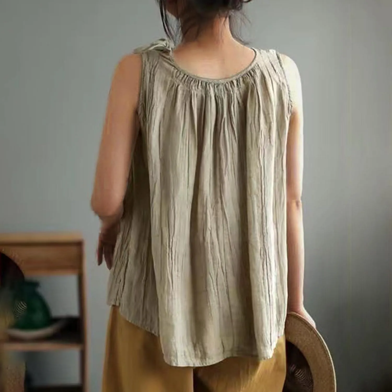 Cotton Linen Tank Tops for Women Summer Vacation Lounge Tops Loose Fit Sleeveless Round Neck Shirts Beach Tees