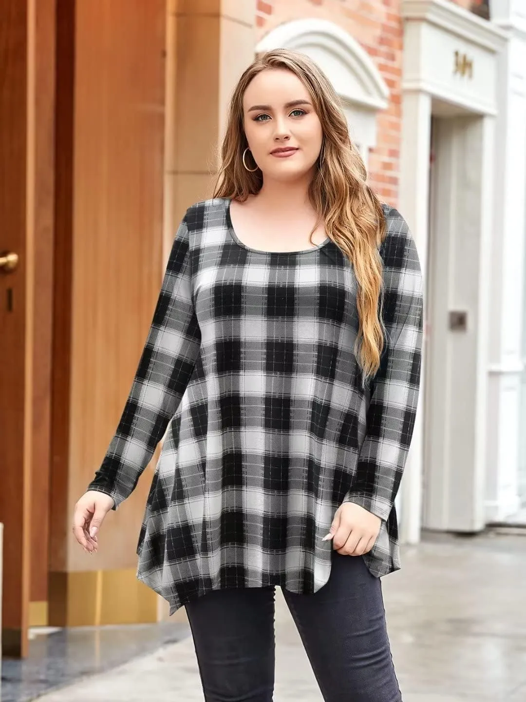 LARACE Womens Long Sleeve Flattering Comfy Tunic Loose Fit Flowy Top