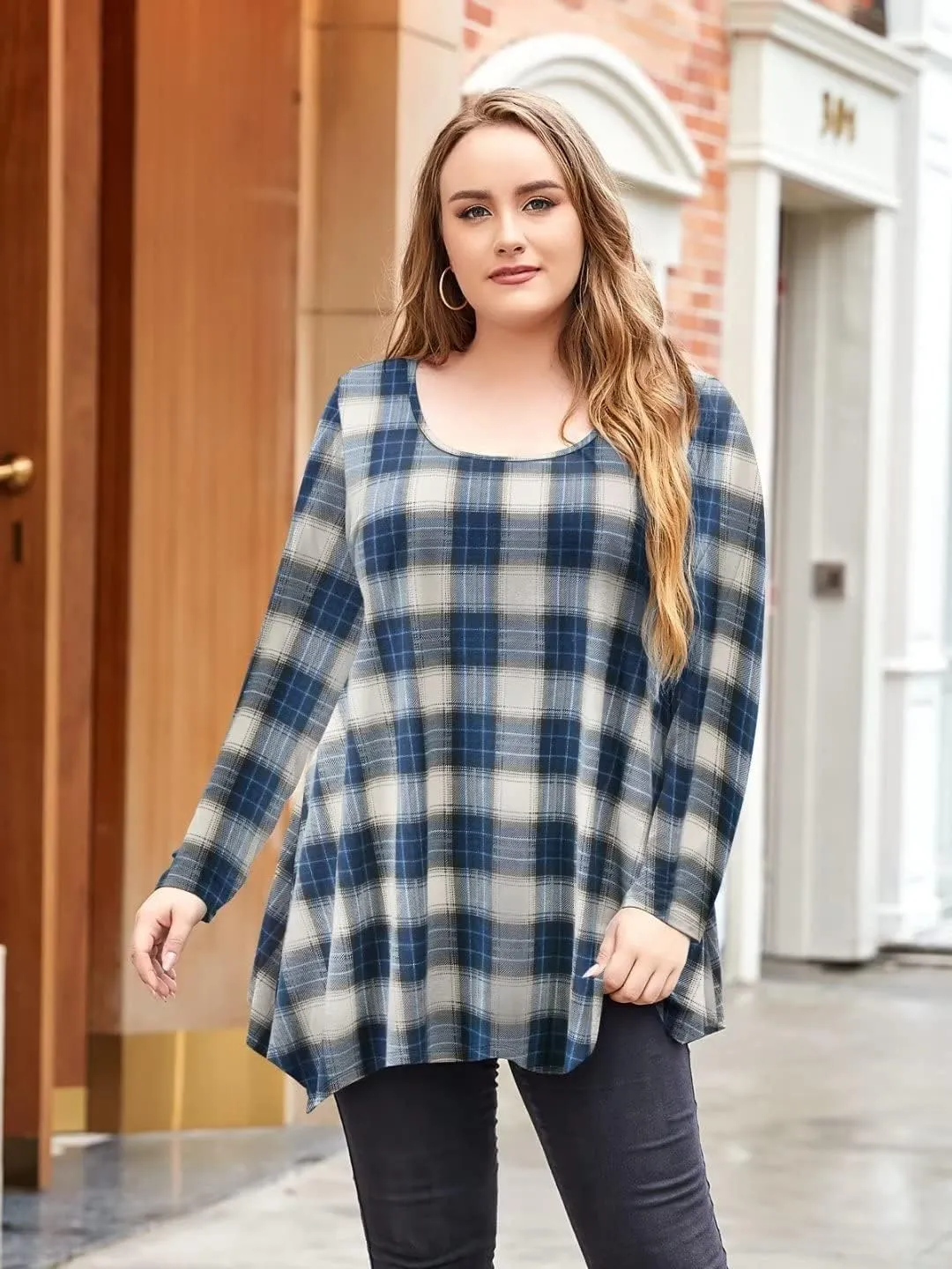 LARACE Womens Long Sleeve Flattering Comfy Tunic Loose Fit Flowy Top