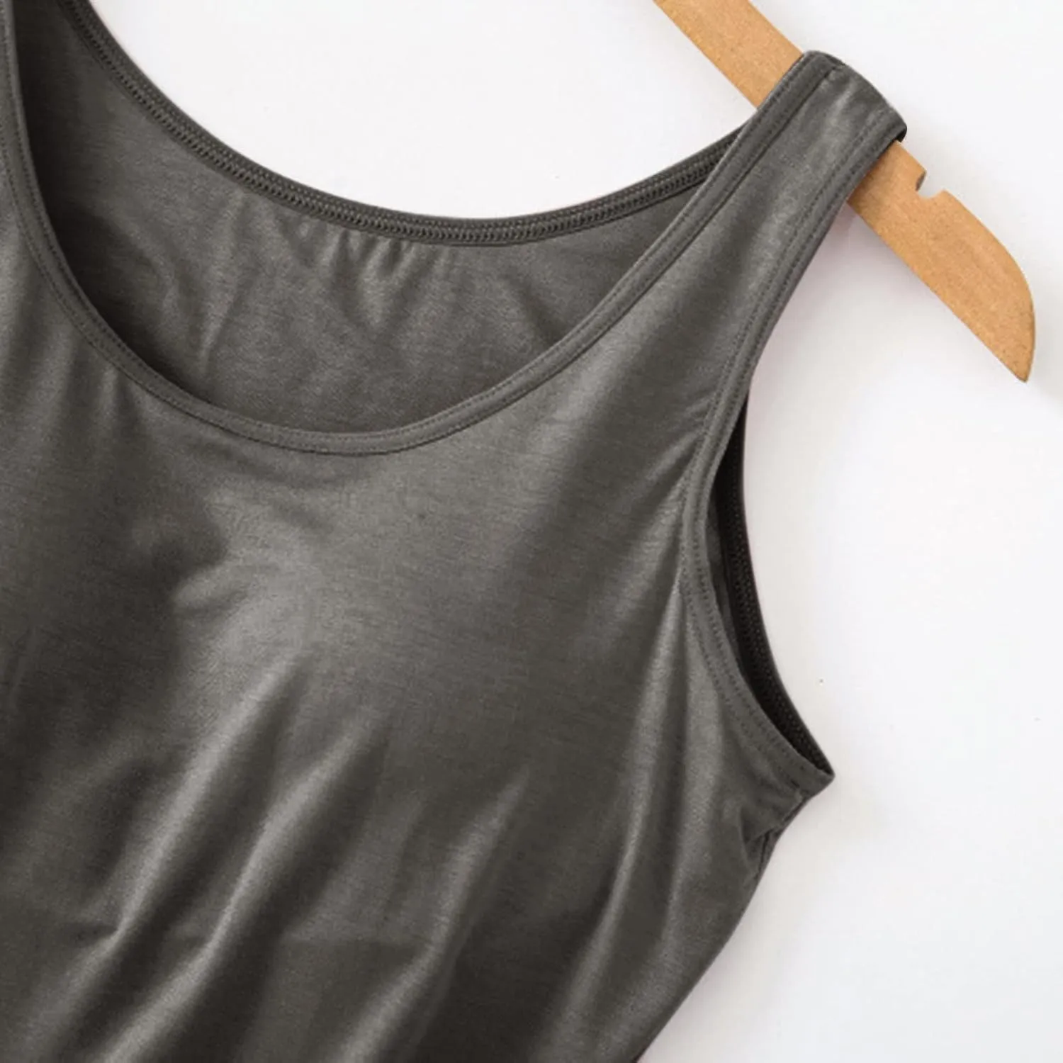Tank Tops for Women Built in Bra Cotton Shelf Bra Summer Fitted Tanks Layering Sports Workout Camisole Undershirts