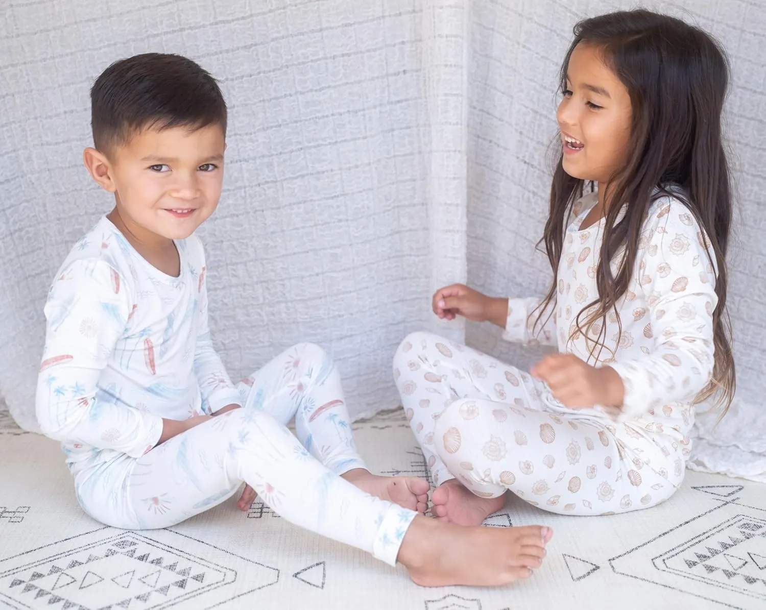 Two-Piece Pajama Sets in Organic Bamboo - Featuring 11 Signature Prints