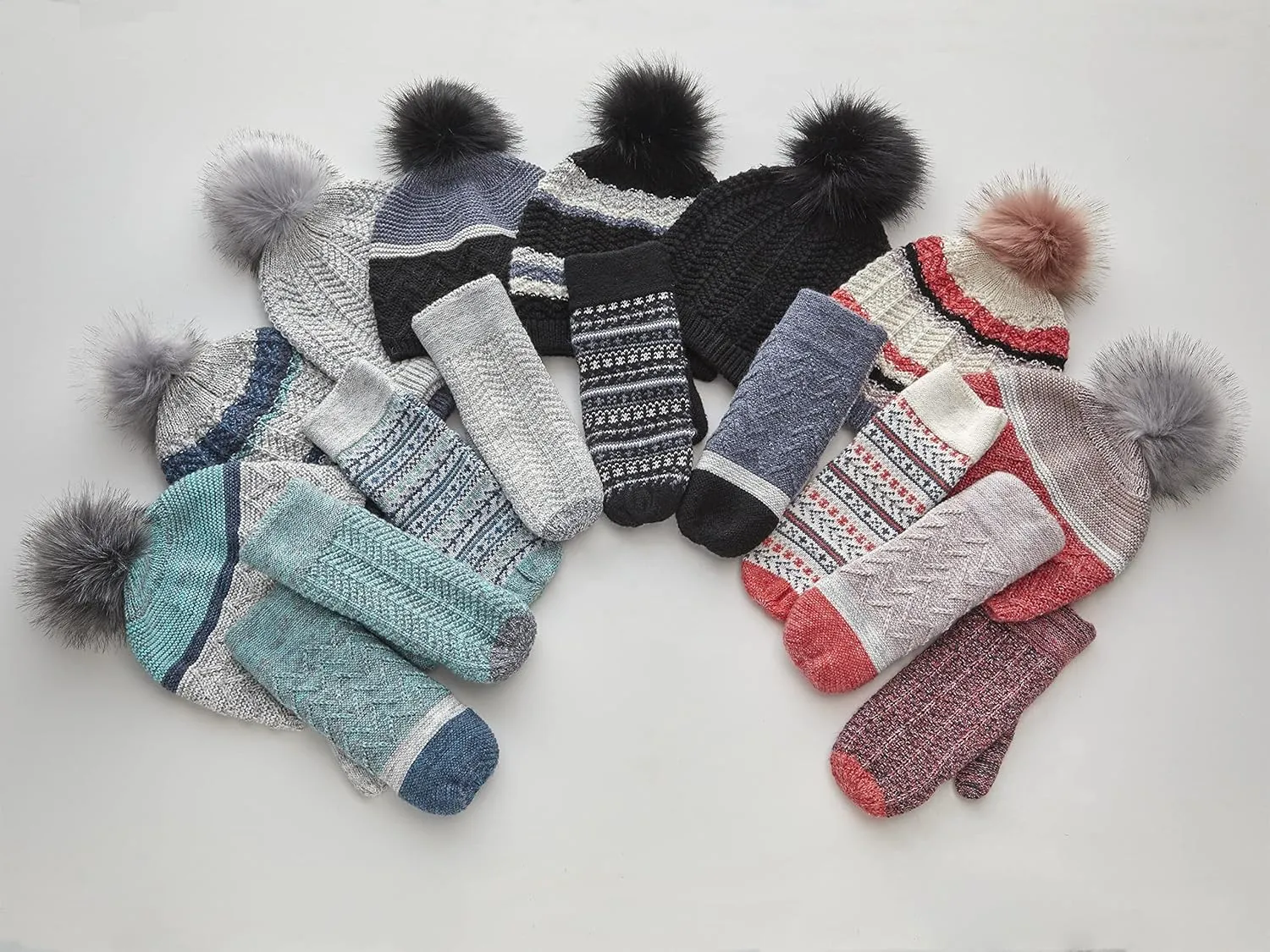 Women's Recycled Knit Mittens