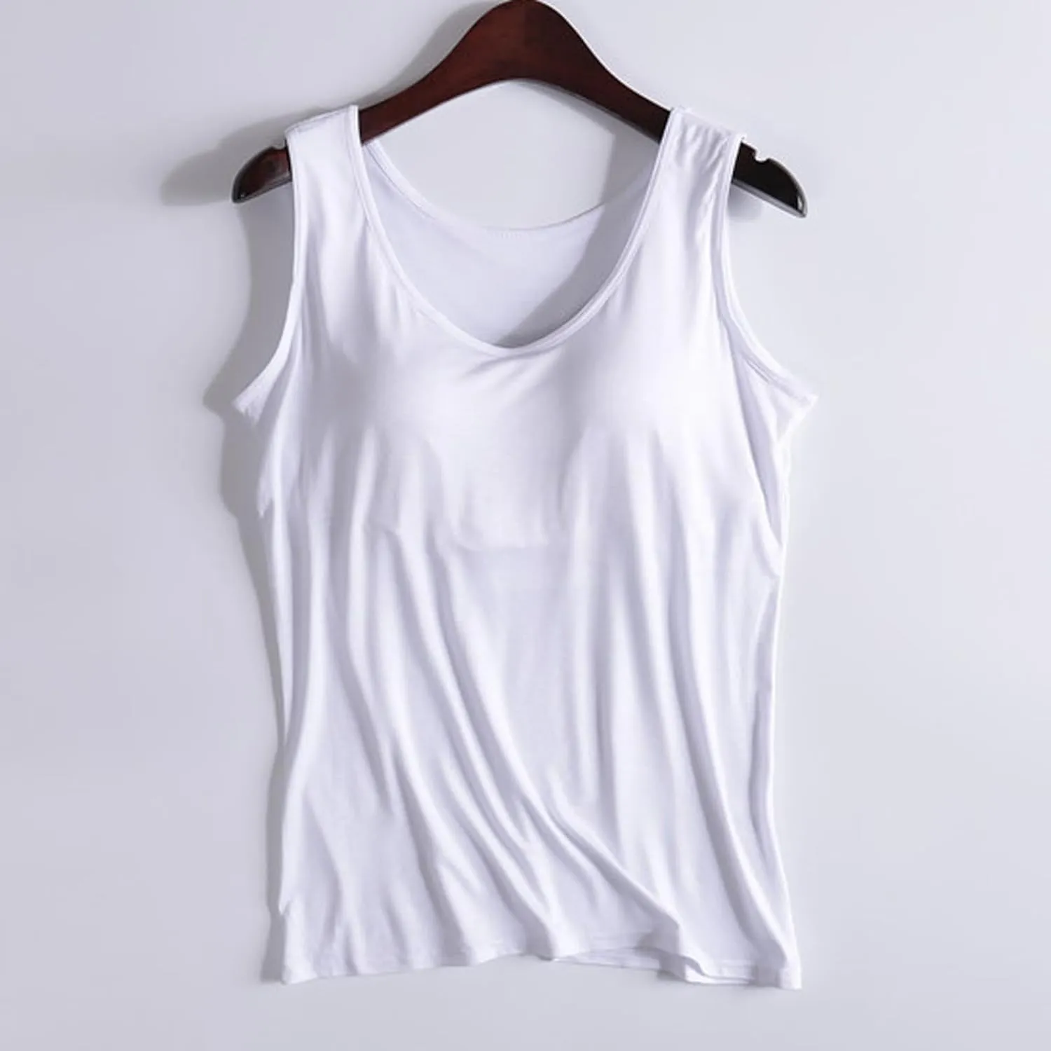 Women's Tank Tops with Built in Bras,2024 Summer Plus Size Tank Tops Scoop Neck Loose Fit Yoga Basic Sleeveless Tops