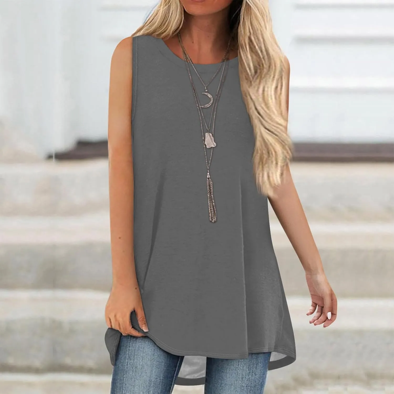 Womens Tunic Tops to Wear with Leggings Summer Casual Loose T Shirt Round Neck Sleeveless Tank Tops
